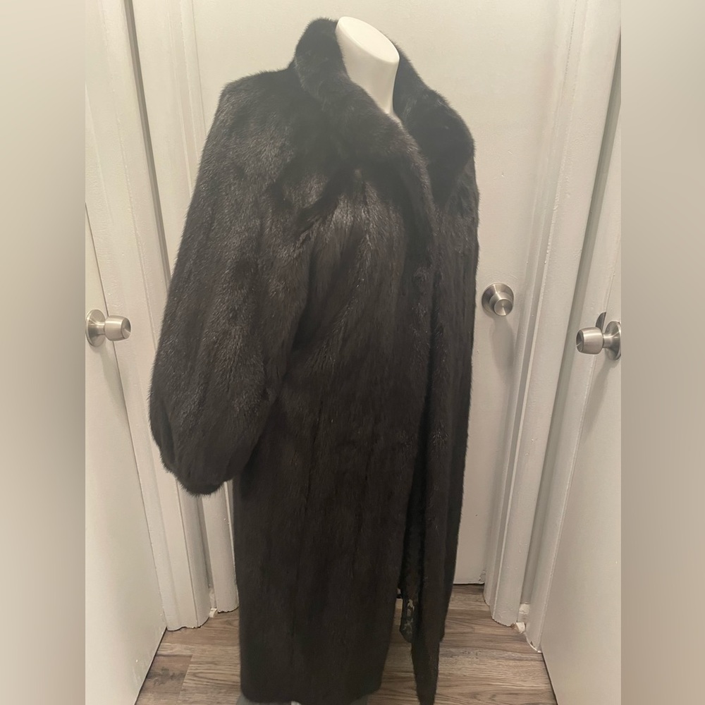 💯 Vintage SAGA Mink